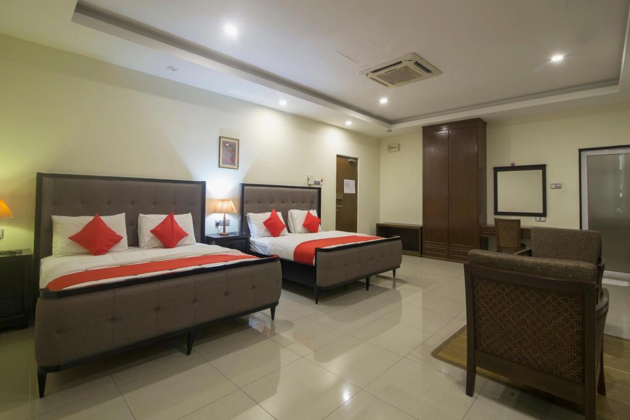 Capital O 90653 Maxwell Inn Boutique Hotel 타이핑 외부 사진